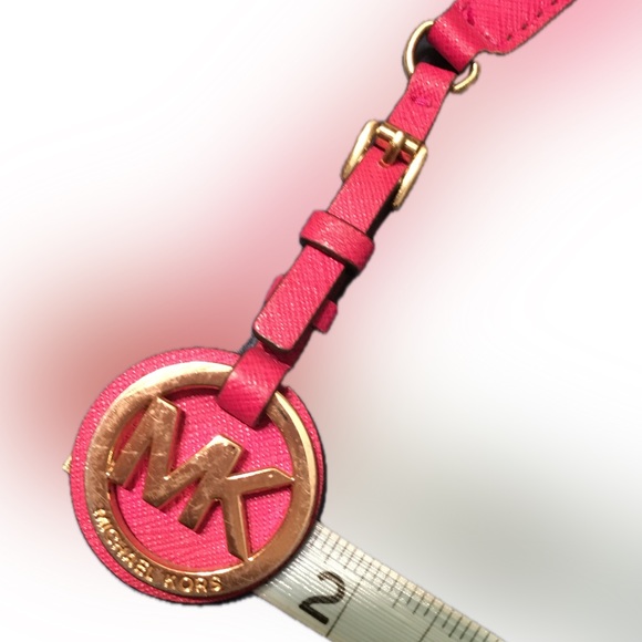 Michael Kors MK Charm Hang Tag Silver Tone Keychain Key Fob Charm Hot Pink - Picture 6 of 8